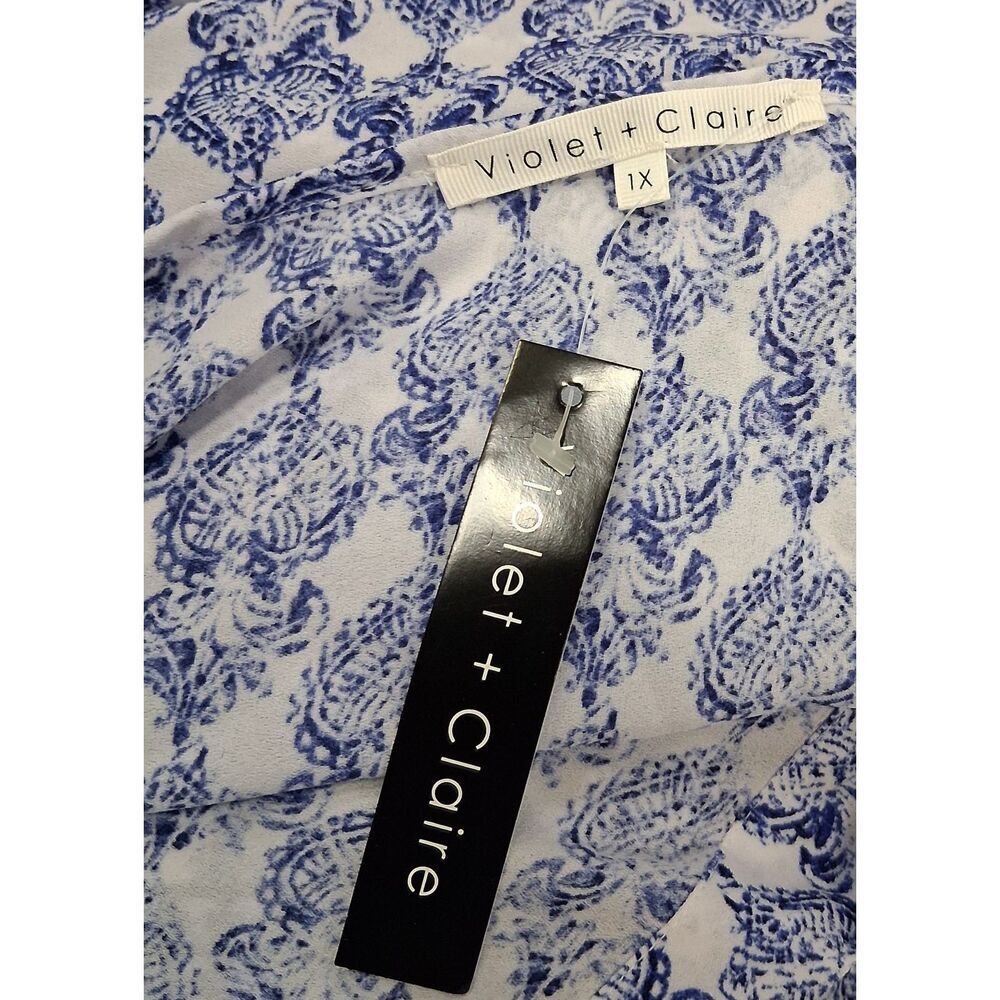 womens 1X plus blouse Violet + Claire Blue White Floral Tassel Tunic - Picture 5 of 8